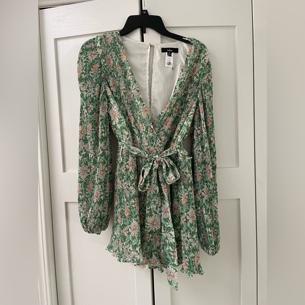 Lulus Pleated Romper. Size M, NWT